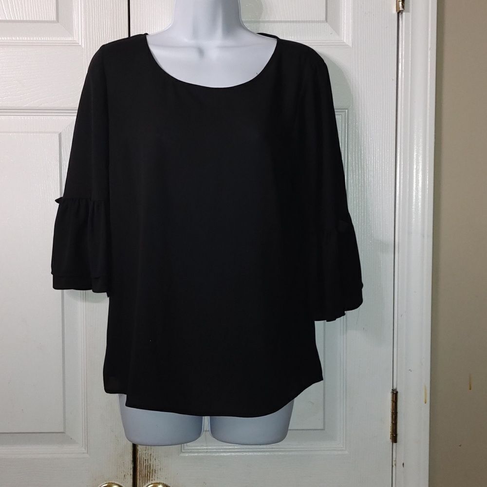 Elle Black casual business casual  1/2 length  pleated wide sleeve Sz XS NWOT